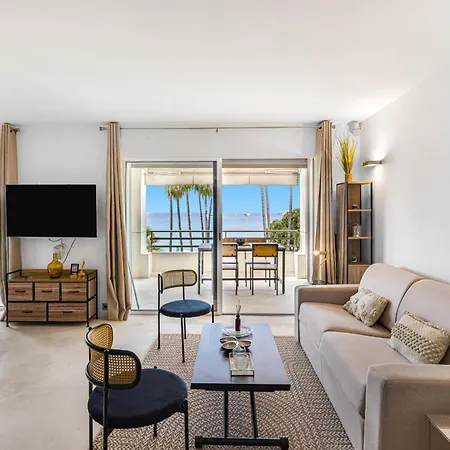 Ref 2053 - Seasonal - Prestigious On The Croisette Cannes